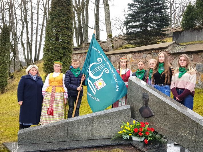  Lietuvos valstybės atkūrimo dienos minėjimas Pivašiūnų gimnazijoje