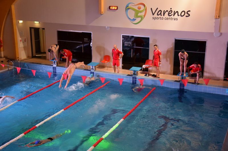 Varėnoje įvyko antrosios respublikinės šeimų plaukimo varžybos Dano Rapšio taurė 2018! (foto)