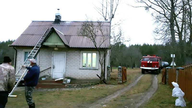  Naujųjų Metų pirmą dieną ugniagesiai vyko į Raitininkų kaimą (foto)
