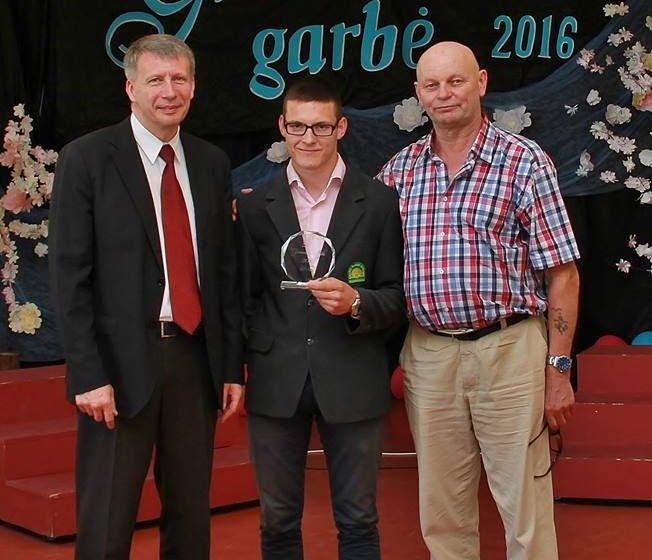  „Garbė 2016“ Daugų Vlado Mirono gimnazijoje