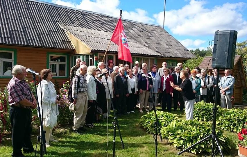  Partizaniškų dainų ir prisiminimų vakaras Kasčiūnų kaime (foto)