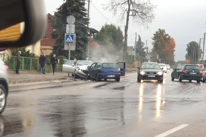  Po eismo įvykio Rūtų gatvėje neblaivus vairuotojas gydymui išvežtas į Kauno klinikas