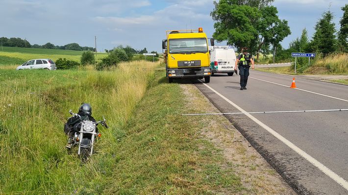  Simno kelyje motociklas nulėkė į griovį (foto)