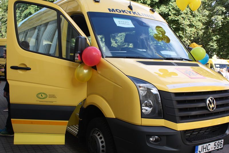  Mokykliniais autobusais mokyklas pasiekia daugiau kaip pusė Alytaus rajono mokinių