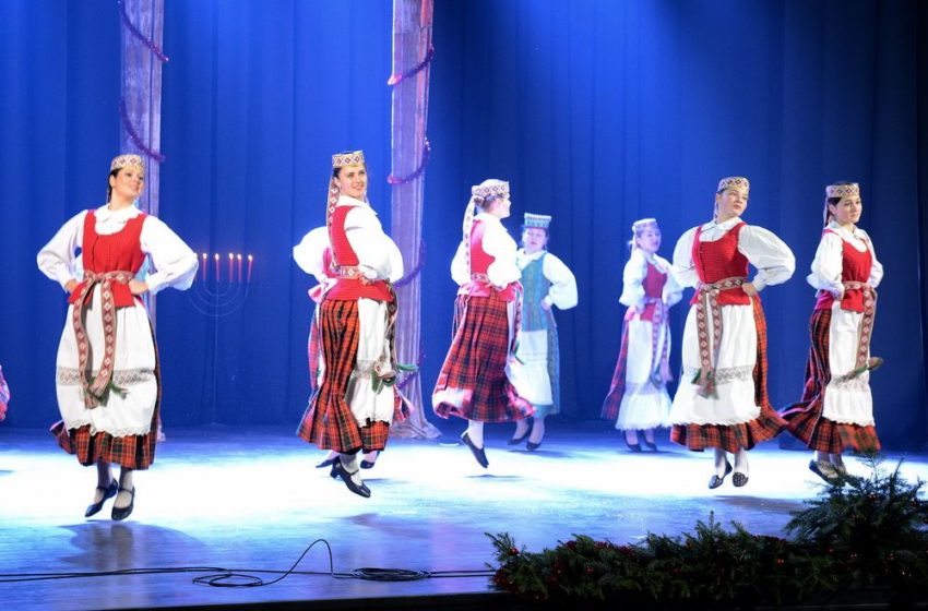  Šių metų Daugų salės futbolo lygos paskutinieji akordai (video+foto)