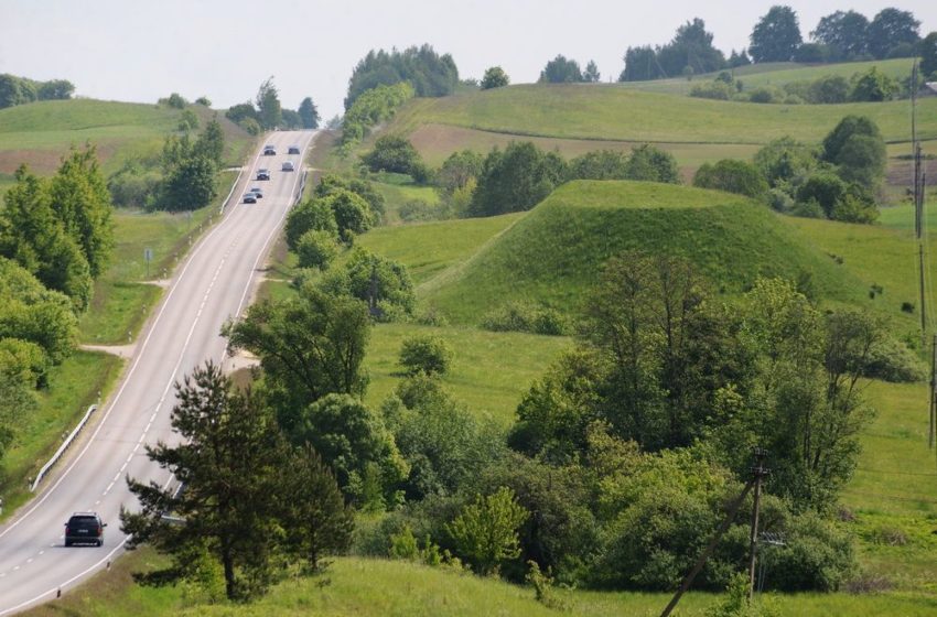  Aplankykite Napoleono kepure vadinamą Lepelionių piliakalnį (foto)