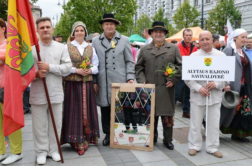  Alytaus rajono delegacija šauniai pasirodė sostinės mugėje “Derlius-2015” (foto, video)