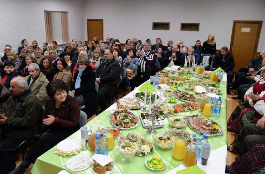  Alovės rudens šventės “Gerumo, meilės ir vilties žvakelė” akimirkos (video+foto)