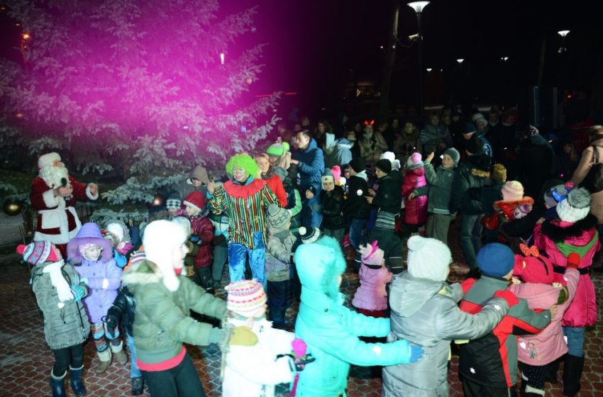  Daugų miesto Kalėdų eglutės įžiebimo šventė (foto+video)