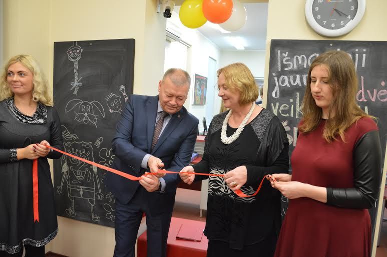  Alytaus Jurgio Kunčino viešojoje bibliotekoje atidaryta išmanioji jaunimo erdvė