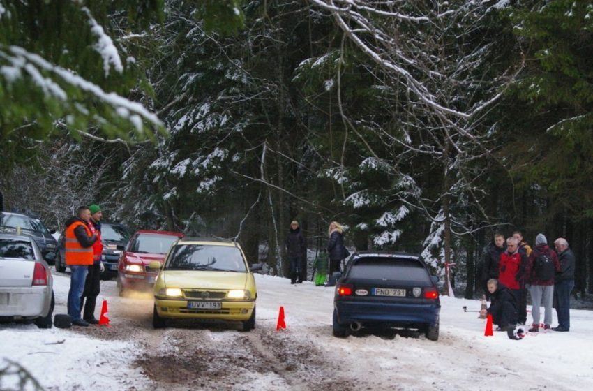  Automėgėjai varžėsi, kuris greitesnis (foto)