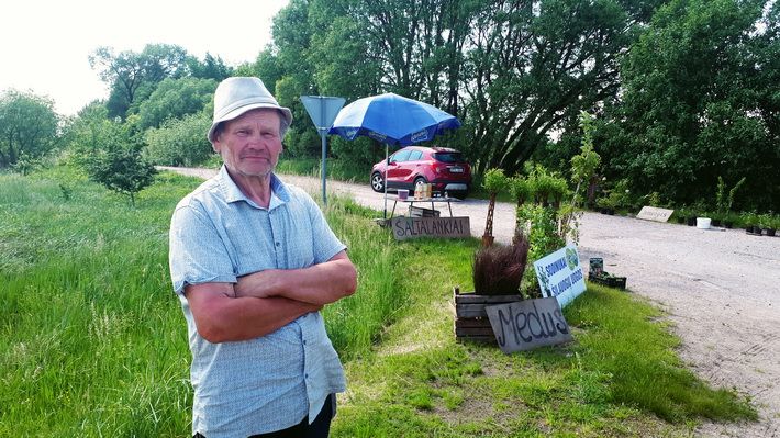  Vėl atsidarė Poteronių Algimanto turgelis (video)