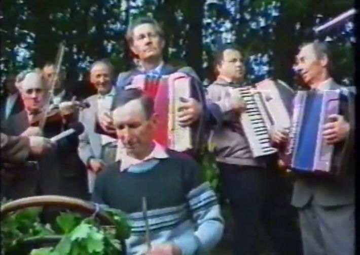  Dubėnų kapela 1989-1990 metais. Iš Kazimiero Sventicko archyvų (video)