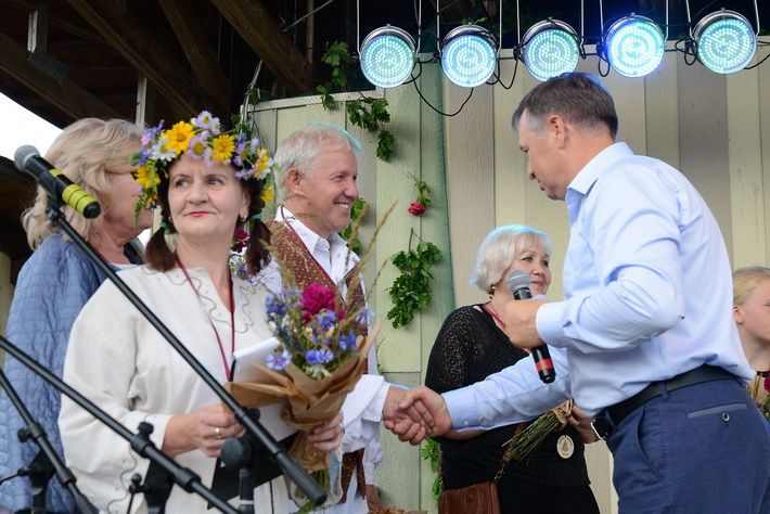  Alytaus rajono meras Algirdas Vrubliauskas sveikina kultūros darbuotojus su jų diena!