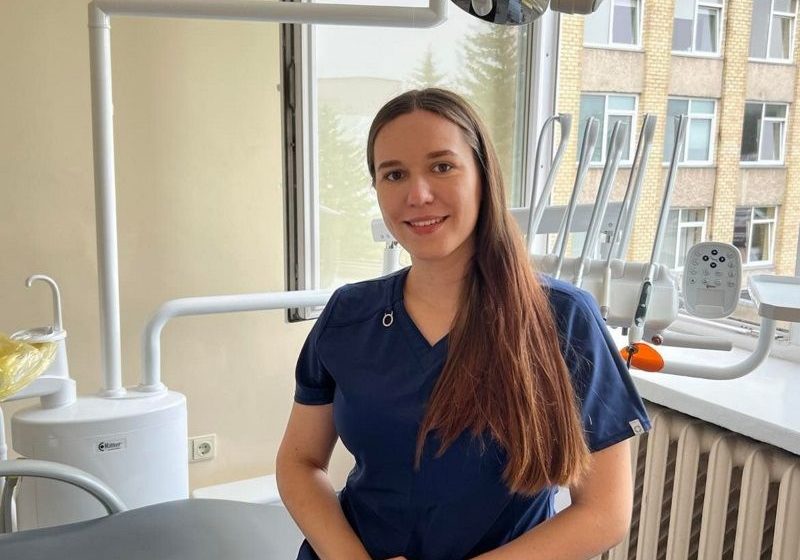  Gyventojų dantis gydys jauna odontologė Indrė Sabestinaitė