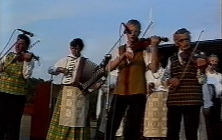  2002 m. Mindauginių šventė Dauguose (video)