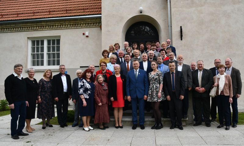  Kurnėnuose susitiko kelių kartų švietimo įstaigų vadovai