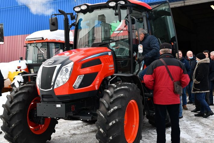  Alytaus rajono seniūnai domėjosi traktoriais