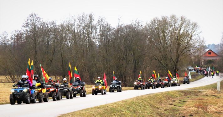  Vasario 16-ąją Alytaus rajone pasklido virš 1000 žygeivių, nukeliauta apie 100 kilometrų (foto+video)