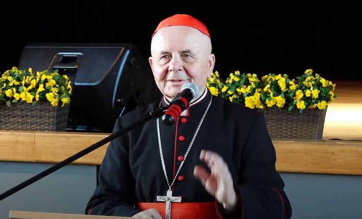  Kardinolas Sigitas Tamkevičius pasakojo apie Lietuvos Katalikų Bažnyčios kronikos leidimo metus (video)