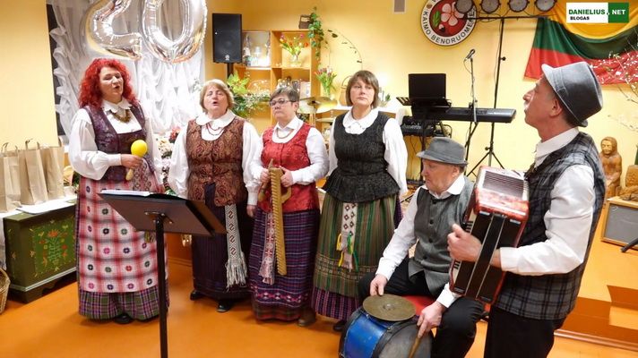  Eičiūnų ansamblis „Žolynai” (video)