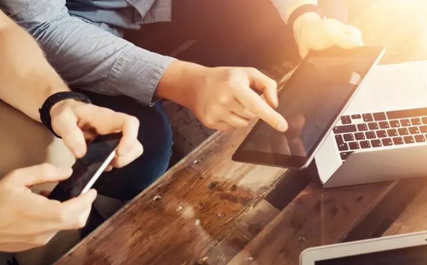  Daug Lietuvos gyventojų net nežino, kiek turi paskyrų internete