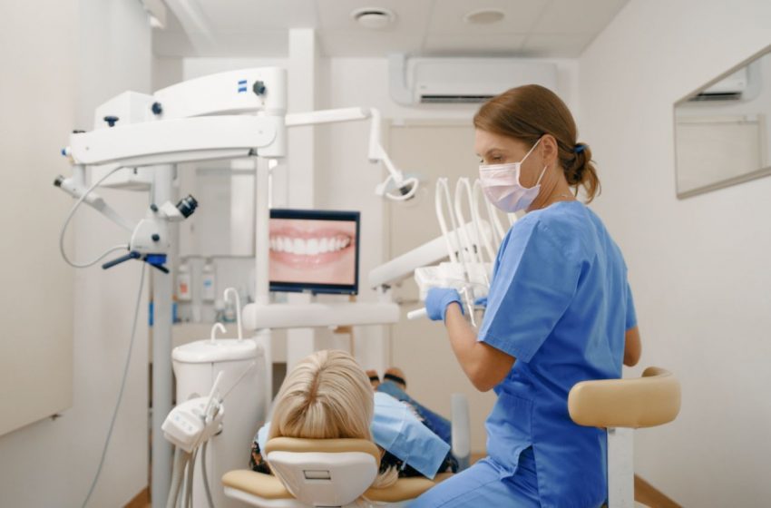  Apsilankymas odontologo kabinete – įveikti baimę gali padėti sedacija
