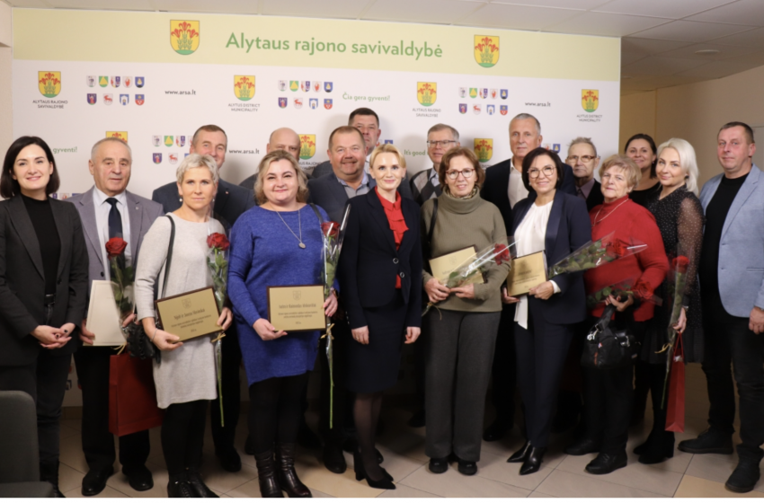  Apdovanoti Alytaus rajono Aplinkos tvarkymo konkurso dalyviai