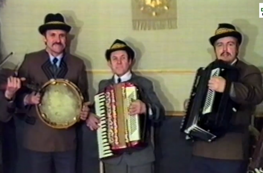  1994 m. Simno kapela „Simno žiburiai” (video)