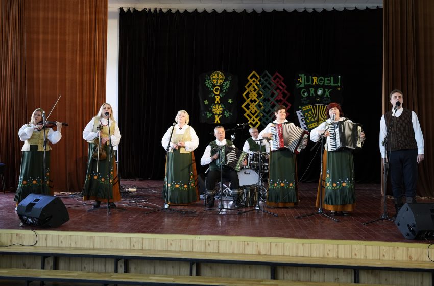  Jiezno kapela „Jieznelė” (video)