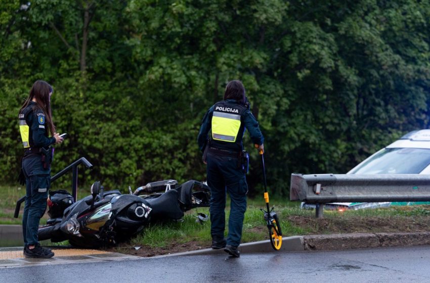 Šeštadienį Panevėžio ir Vilkaviškio rajonuose per tragiškus eismo įvykius žuvo du motociklininkai, vienas jų – vos 20 metų.