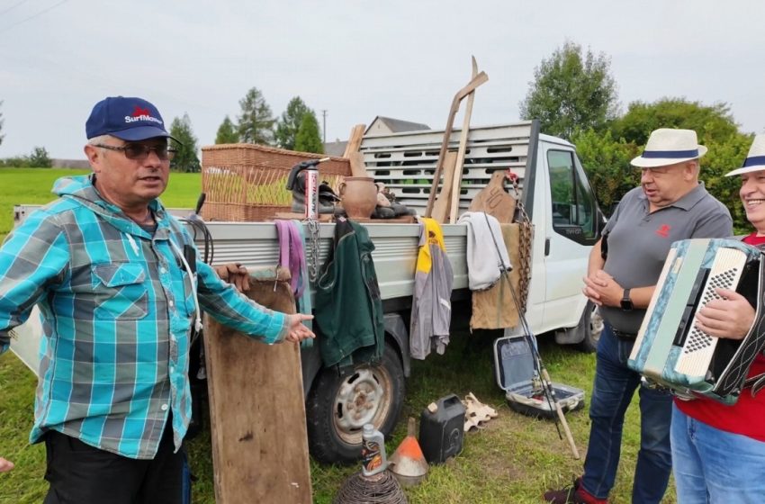  Makniūnų bagažinių turgelio 4 metų gimtadienis su grupe „Vaje”