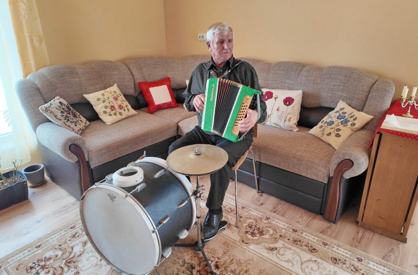  Amžinas vestuvių muzikantas Antanas Blėda: „Daina kaip romanas, ji turi nešti žinią, istoriją“ (video)