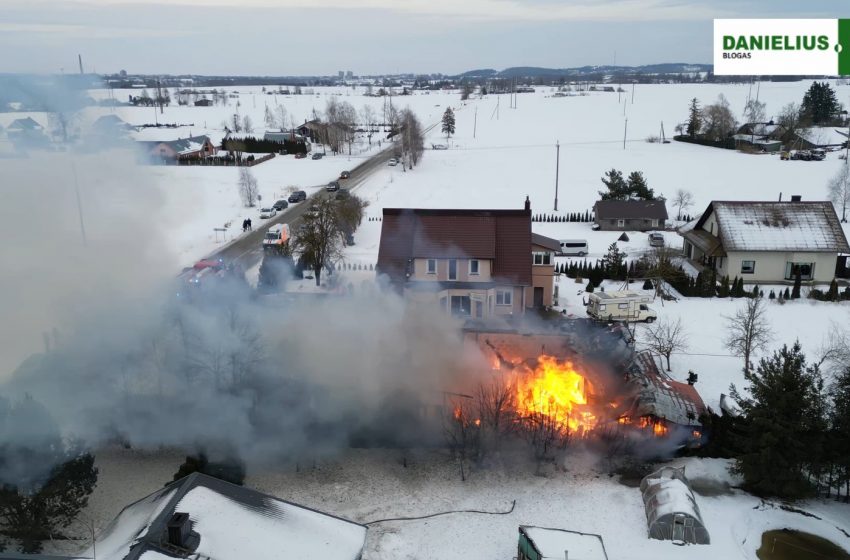  Butrimiškiuose sudegė ūkinis pastatas (video)