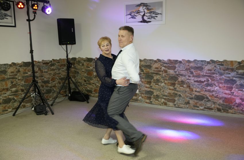  Alytaus elegantiški šokėjai Rimutė ir Algirdas (video)