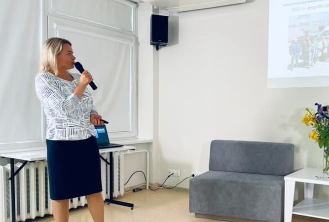  „Man gėda gyventi Lietuvoje“ – bibliotekininkės kova su teisingumu ir teismų sistema