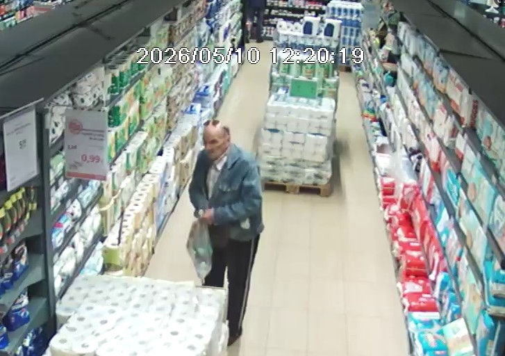  Policija prašo atpažinti vyrą