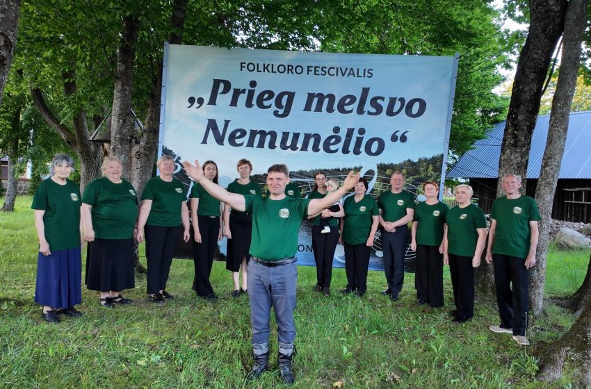 Rumbonių folkloro ansamblis „Rumbonių sodžius” (video)