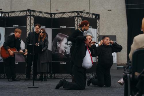 Dramaturgu-skaitymai.-Nuot.-Gediminas-Ryzeninas-5